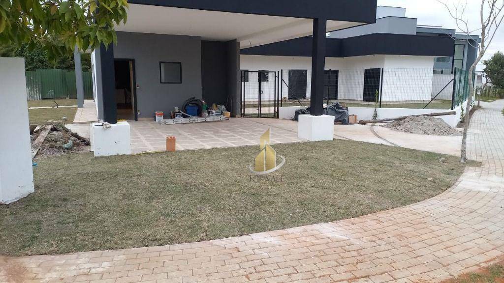 Casa de Condomínio à venda com 4 quartos, 238m² - Foto 10