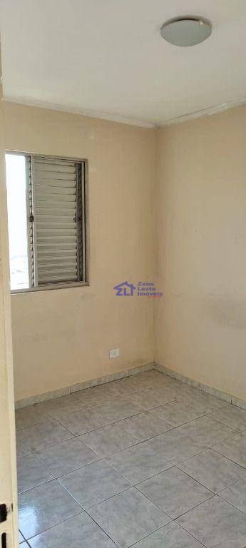 Apartamento à venda com 2 quartos, 45m² - Foto 32