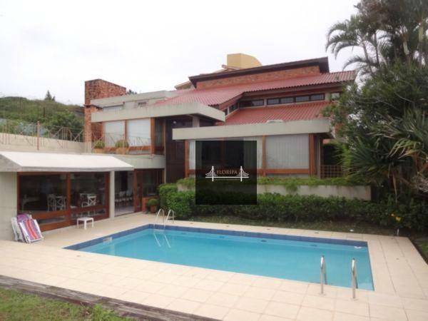 Casa à venda com 3 quartos, 542m² - Foto 1