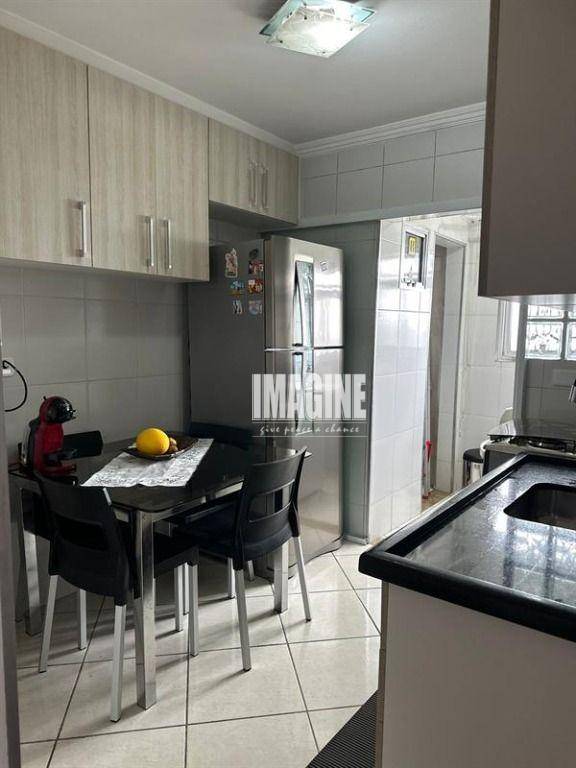 Apartamento à venda com 2 quartos, 56m² - Foto 10