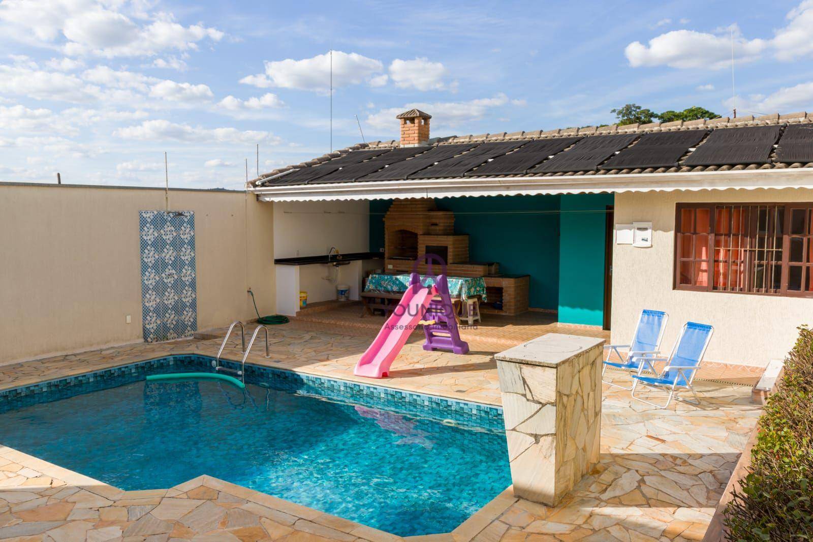 Casa à venda com 3 quartos, 219m² - Foto 26