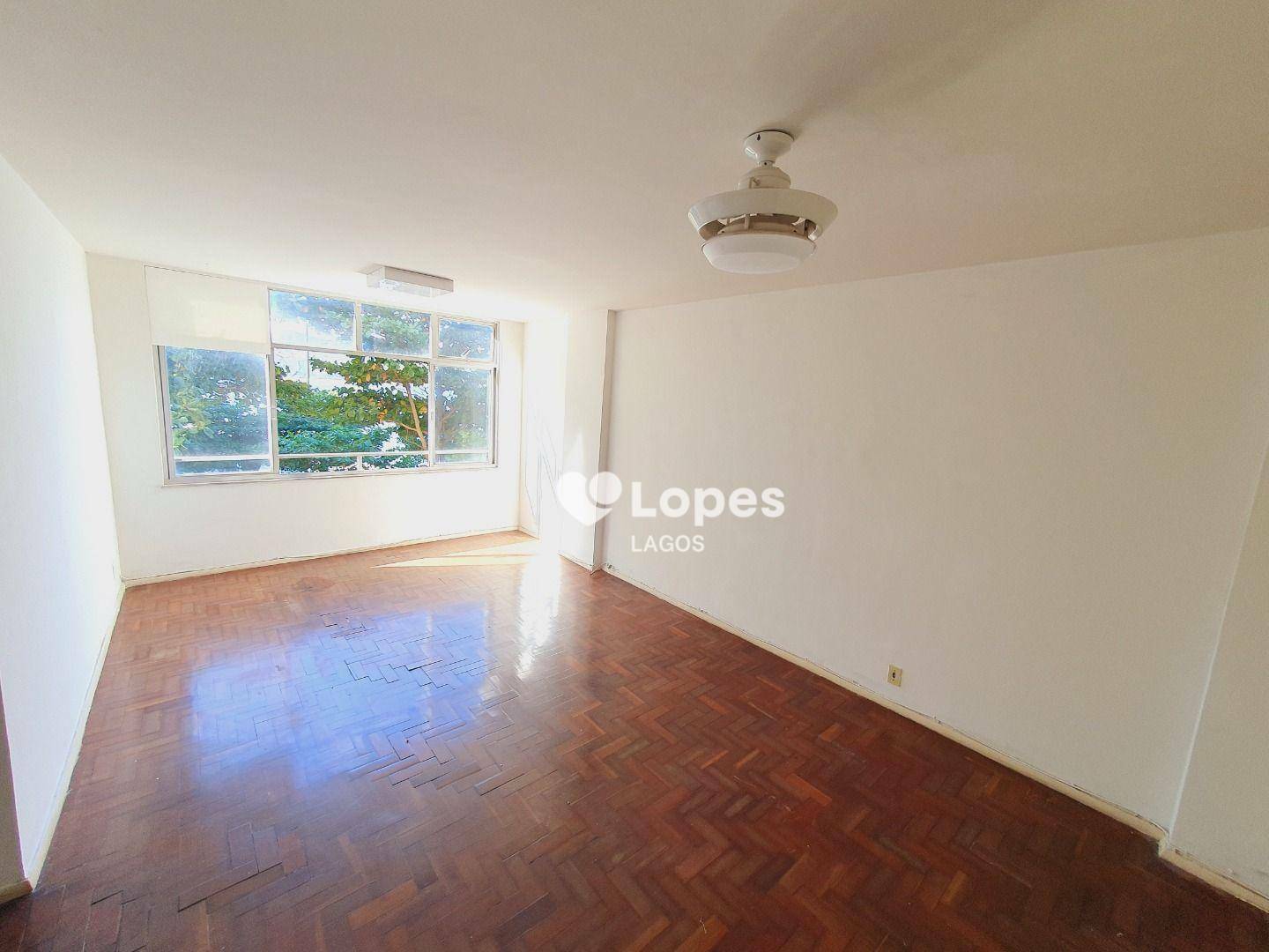 Apartamento à venda com 3 quartos, 100m² - Foto 2