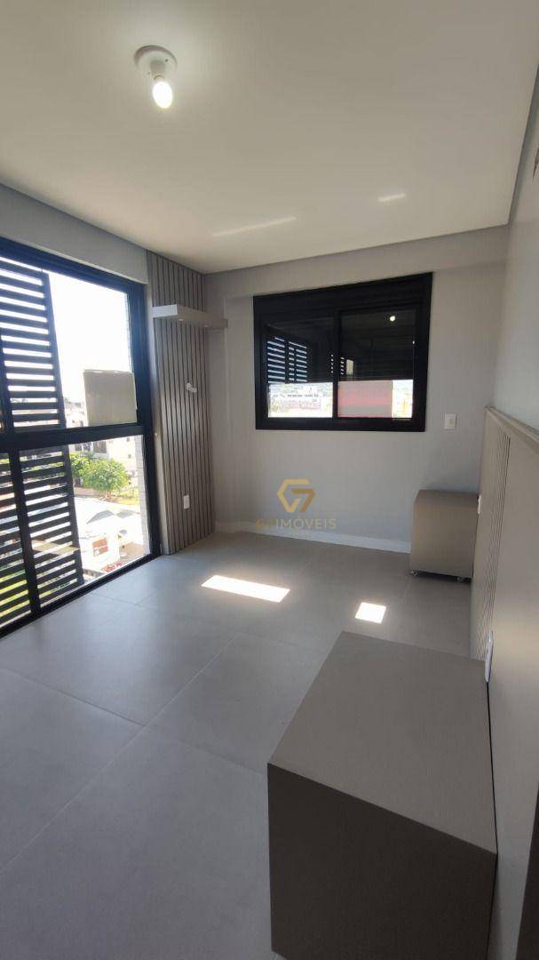 Apartamento à venda com 3 quartos, 150m² - Foto 19