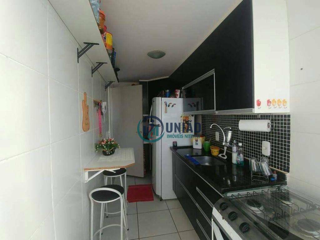 Apartamento à venda com 3 quartos, 72m² - Foto 11