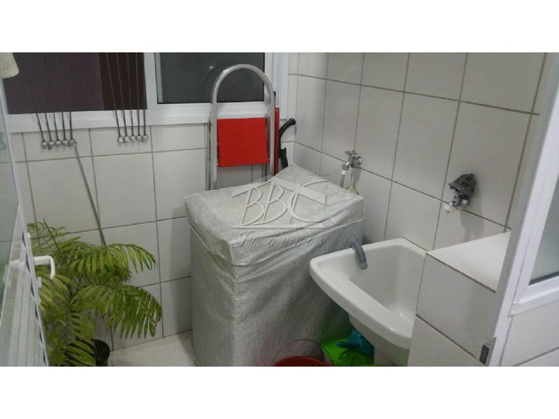 Apartamento à venda com 2 quartos, 70m² - Foto 11