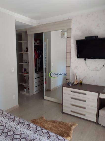 Apartamento à venda com 4 quartos, 190m² - Foto 25