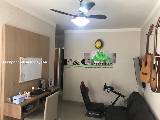 Apartamento à venda com 3 quartos, 72m² - Foto 1