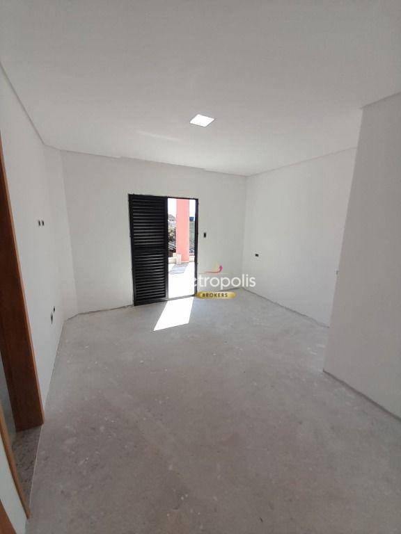 Sobrado à venda com 3 quartos, 100m² - Foto 16