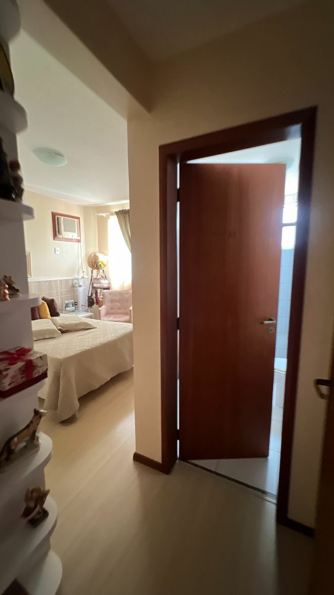 Apartamento à venda com 3 quartos, 110m² - Foto 22