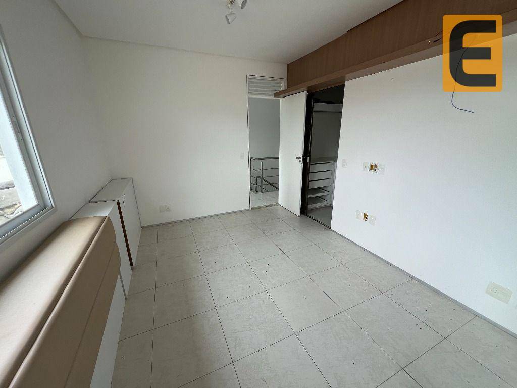 Casa de Condomínio à venda com 3 quartos, 278m² - Foto 17