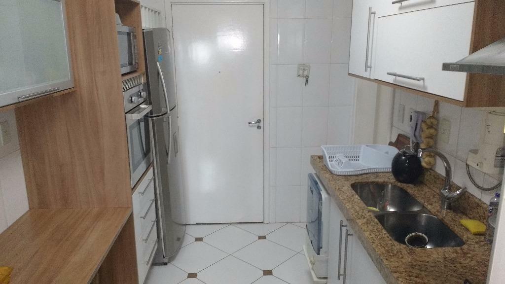 Apartamento à venda com 3 quartos, 121m² - Foto 25