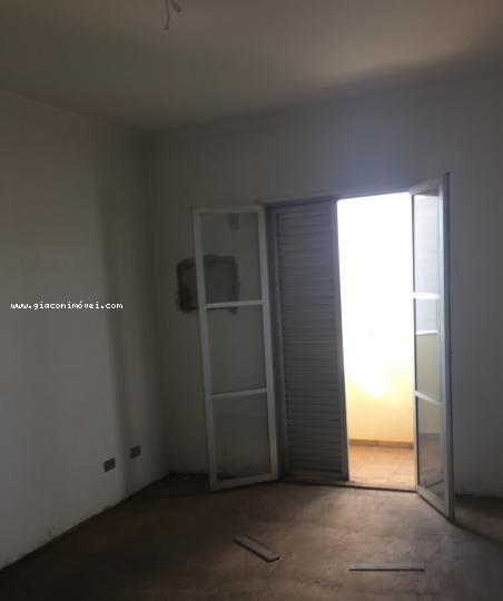 Apartamento à venda com 3 quartos, 186m² - Foto 23