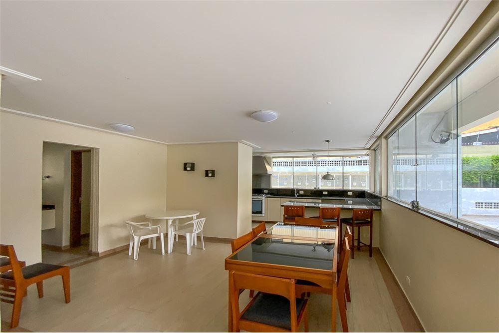 Apartamento à venda com 2 quartos, 65m² - Foto 16