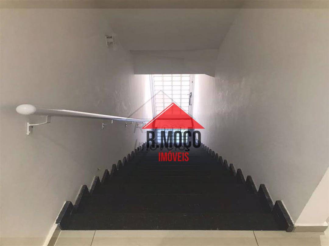 Sobrado à venda com 3 quartos, 131m² - Foto 4