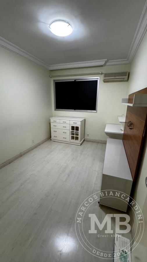 Apartamento à venda com 3 quartos, 120m² - Foto 19