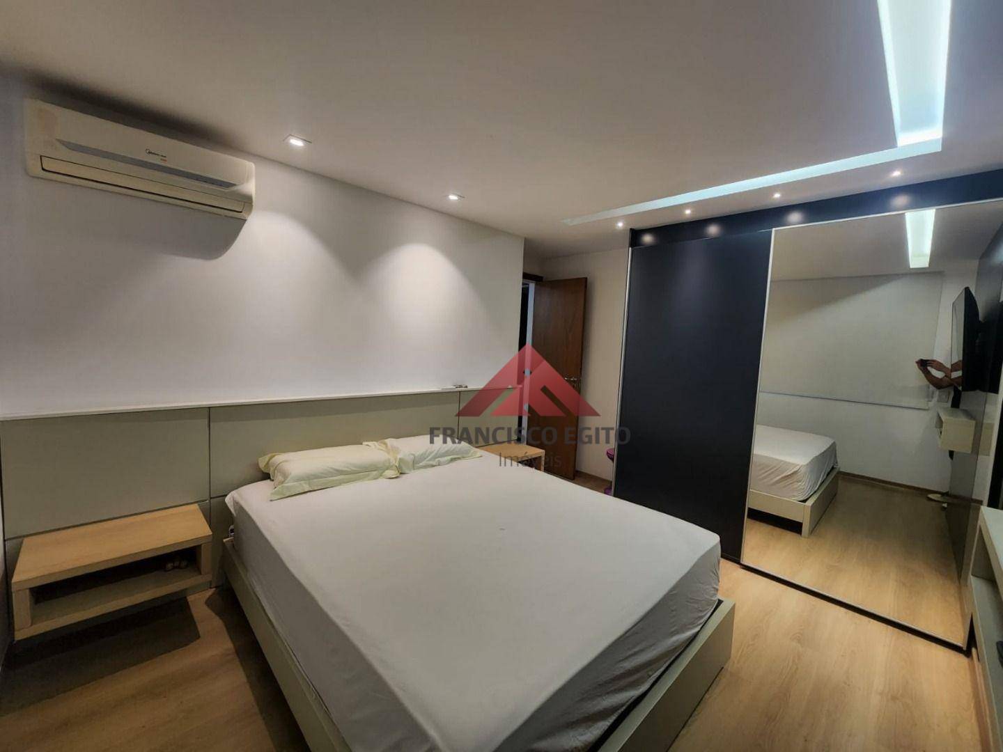 Apartamento à venda com 3 quartos, 130m² - Foto 10