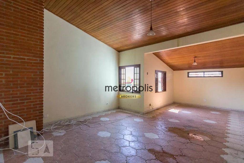 Casa à venda com 4 quartos, 277m² - Foto 15