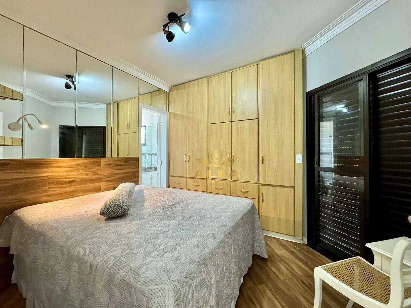 Apartamento à venda com 3 quartos, 123m² - Foto 14