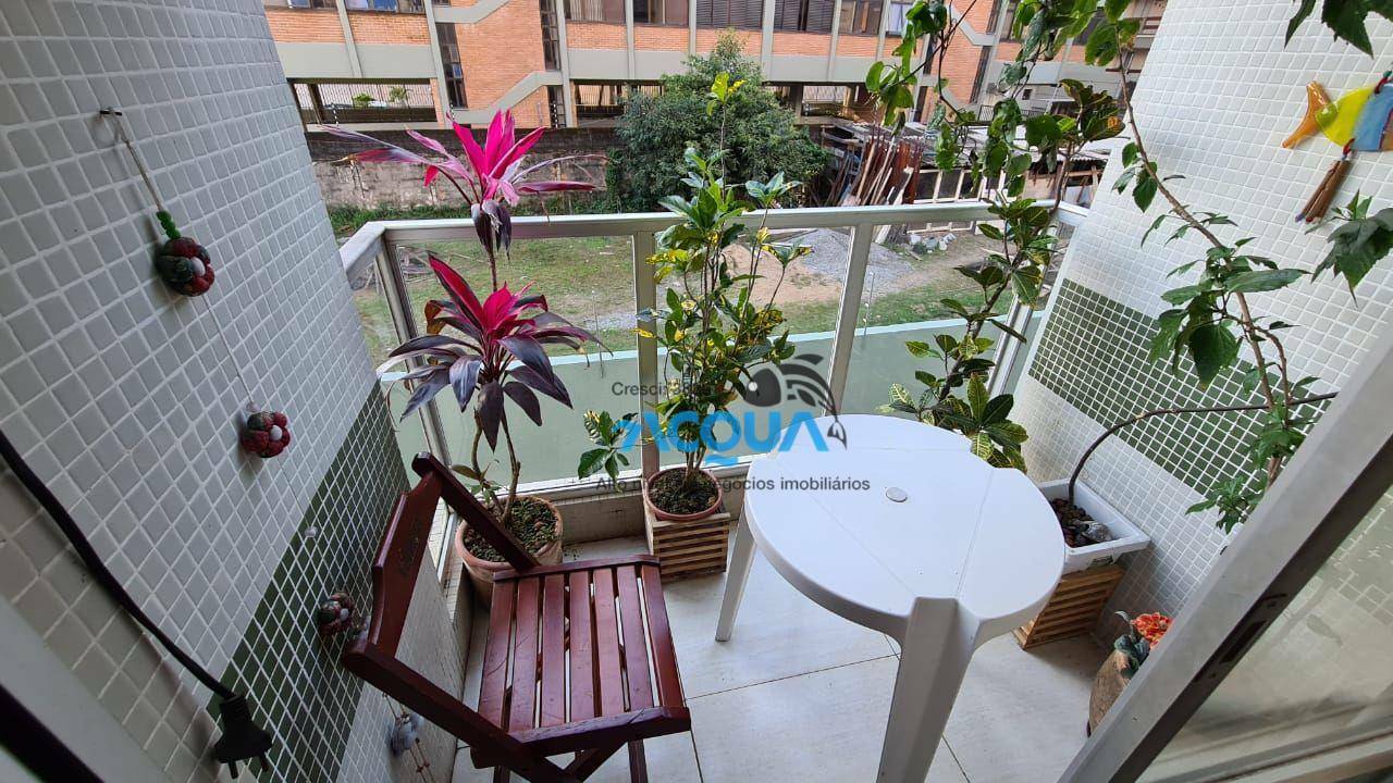 Apartamento à venda com 2 quartos, 87m² - Foto 5