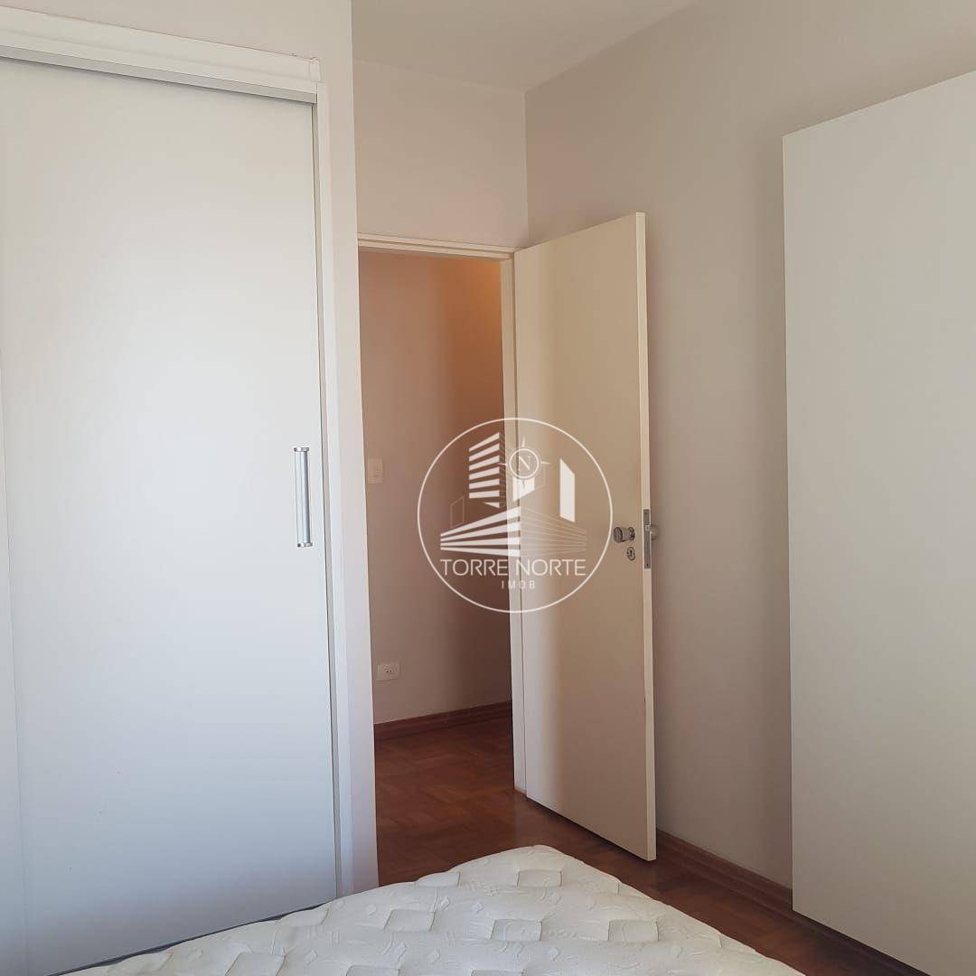 Apartamento para alugar com 3 quartos, 85m² - Foto 17