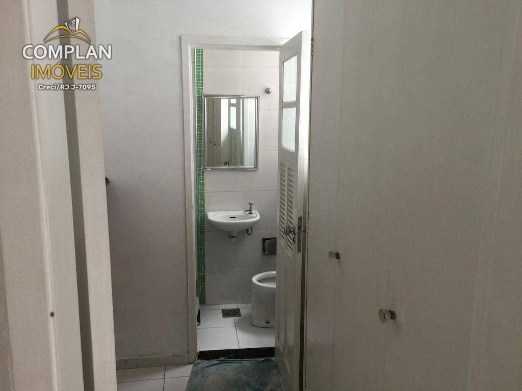 Apartamento à venda com 3 quartos, 135m² - Foto 12