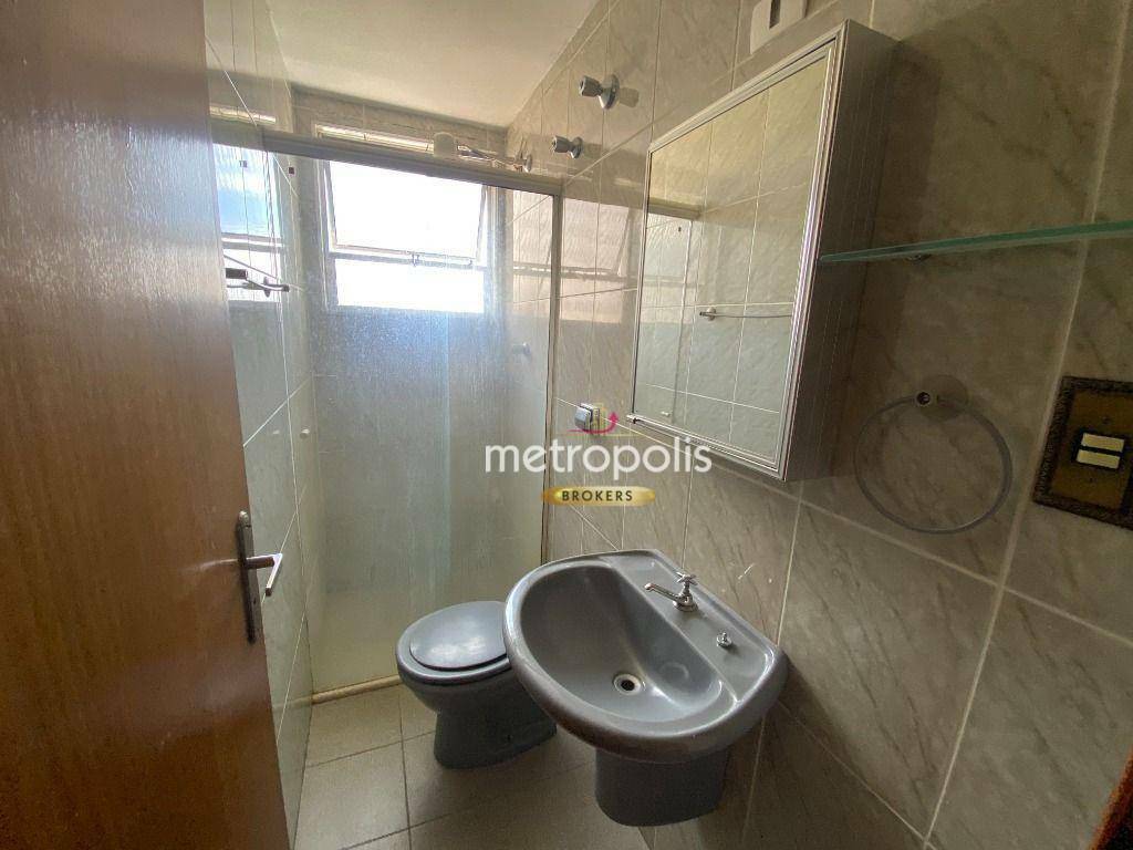 Casa à venda e aluguel com 3 quartos, 250m² - Foto 12