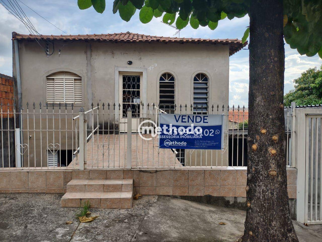 Casa à venda com 3 quartos, 200m² - Foto 1