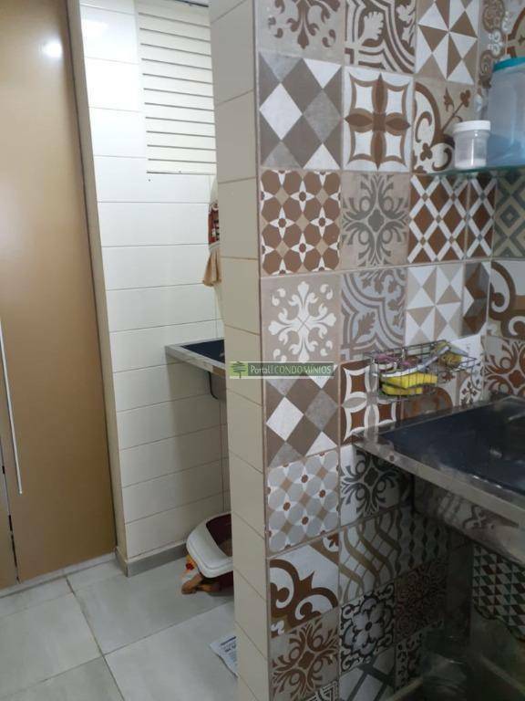 Apartamento à venda com 3 quartos, 170m² - Foto 16