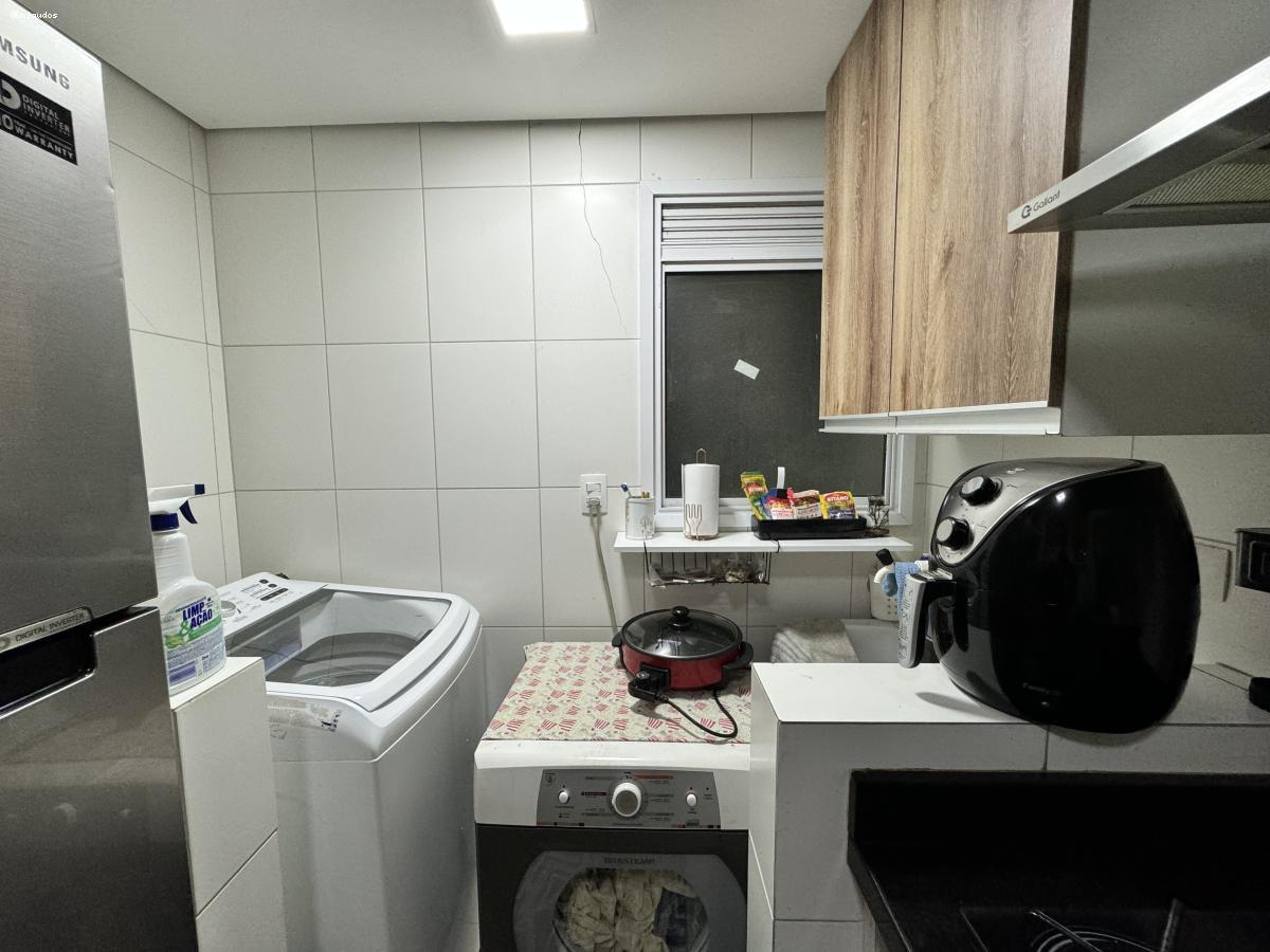 Apartamento para alugar com 2 quartos, 54m² - Foto 15