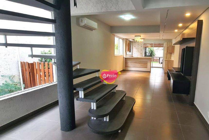 Casa à venda com 3 quartos, 180m² - Foto 9