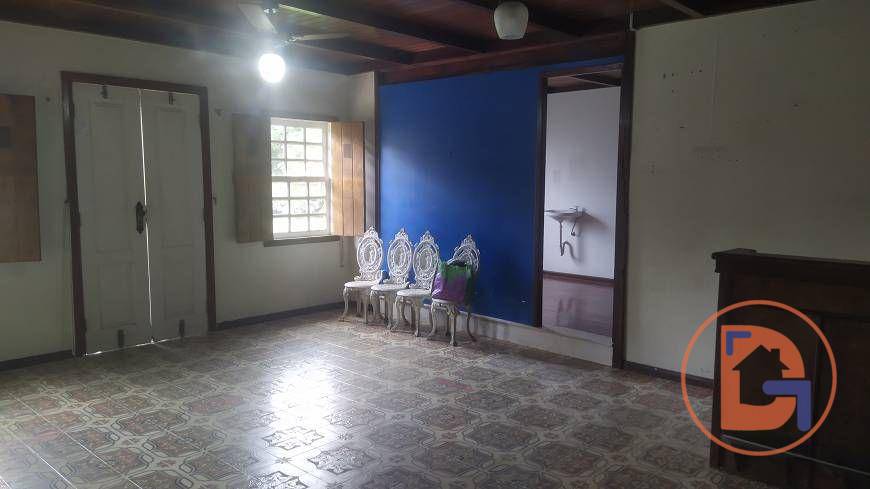 Casa para alugar com 9 quartos, 250m² - Foto 14