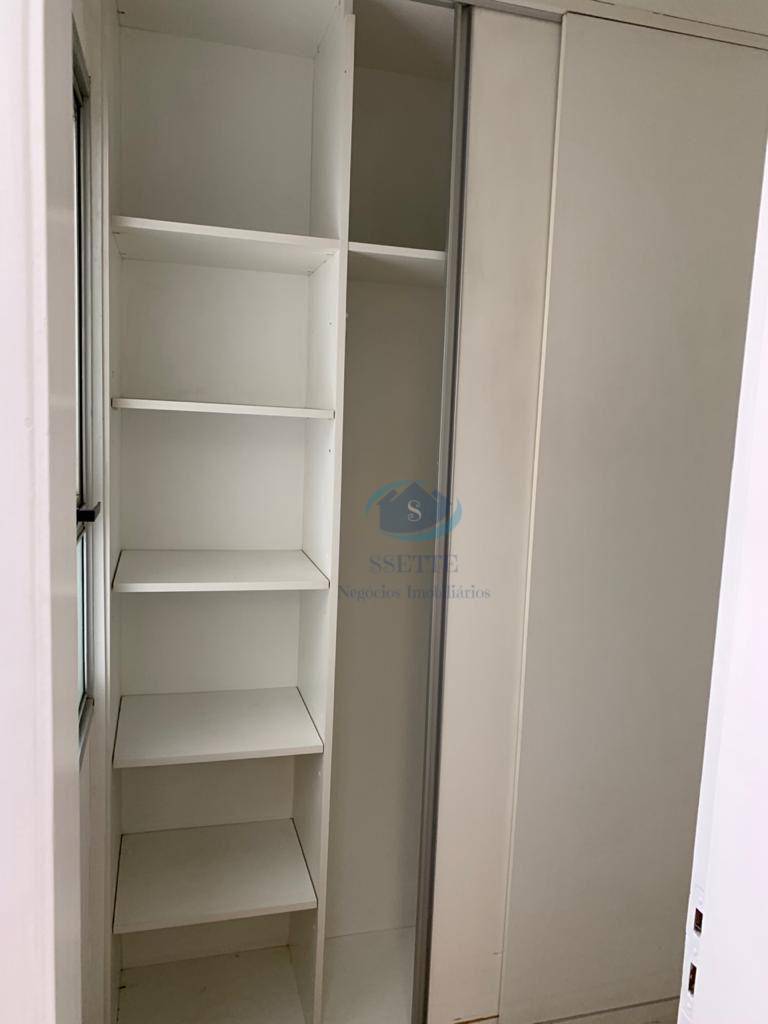 Apartamento à venda com 2 quartos, 66m² - Foto 6