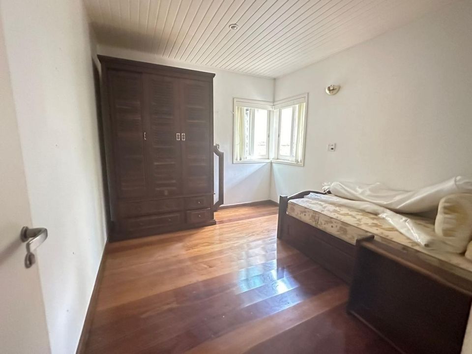 Casa de Condomínio à venda com 3 quartos, 250m² - Foto 13