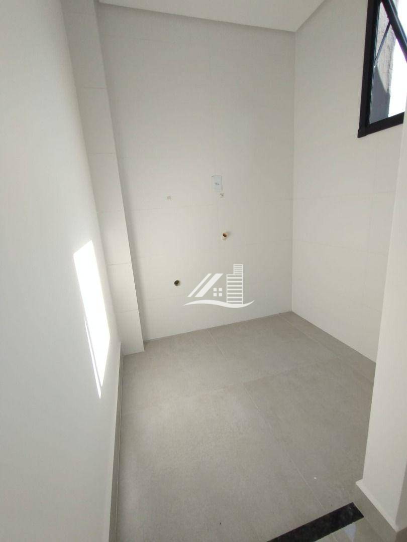 Apartamento à venda com 2 quartos, 47m² - Foto 2