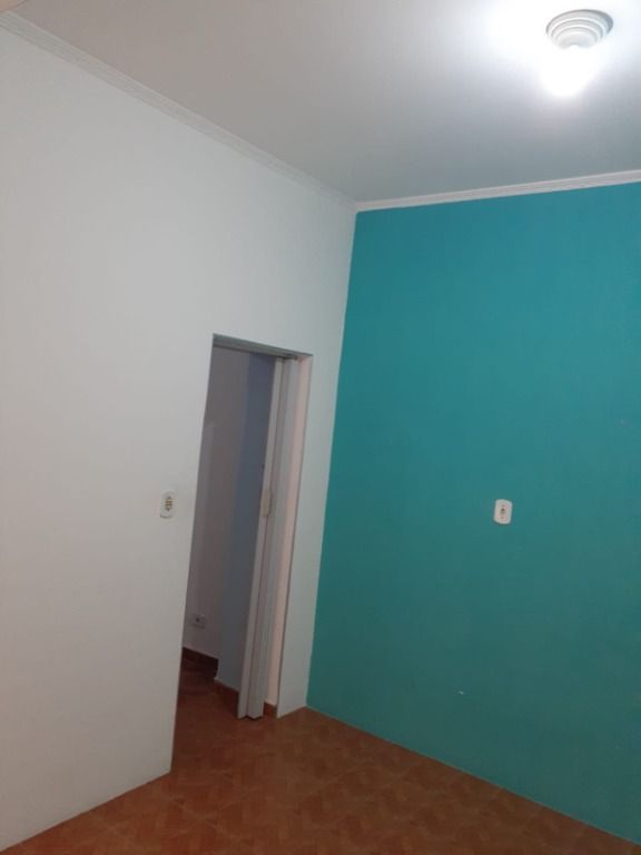 Casa para alugar com 3 quartos, 180m² - Foto 34