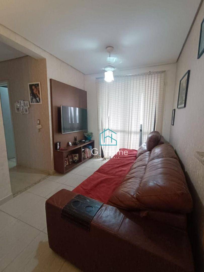 Apartamento à venda com 2 quartos, 47m² - Foto 2