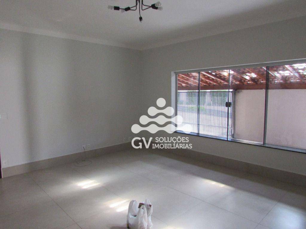 Casa à venda com 3 quartos, 170m² - Foto 5