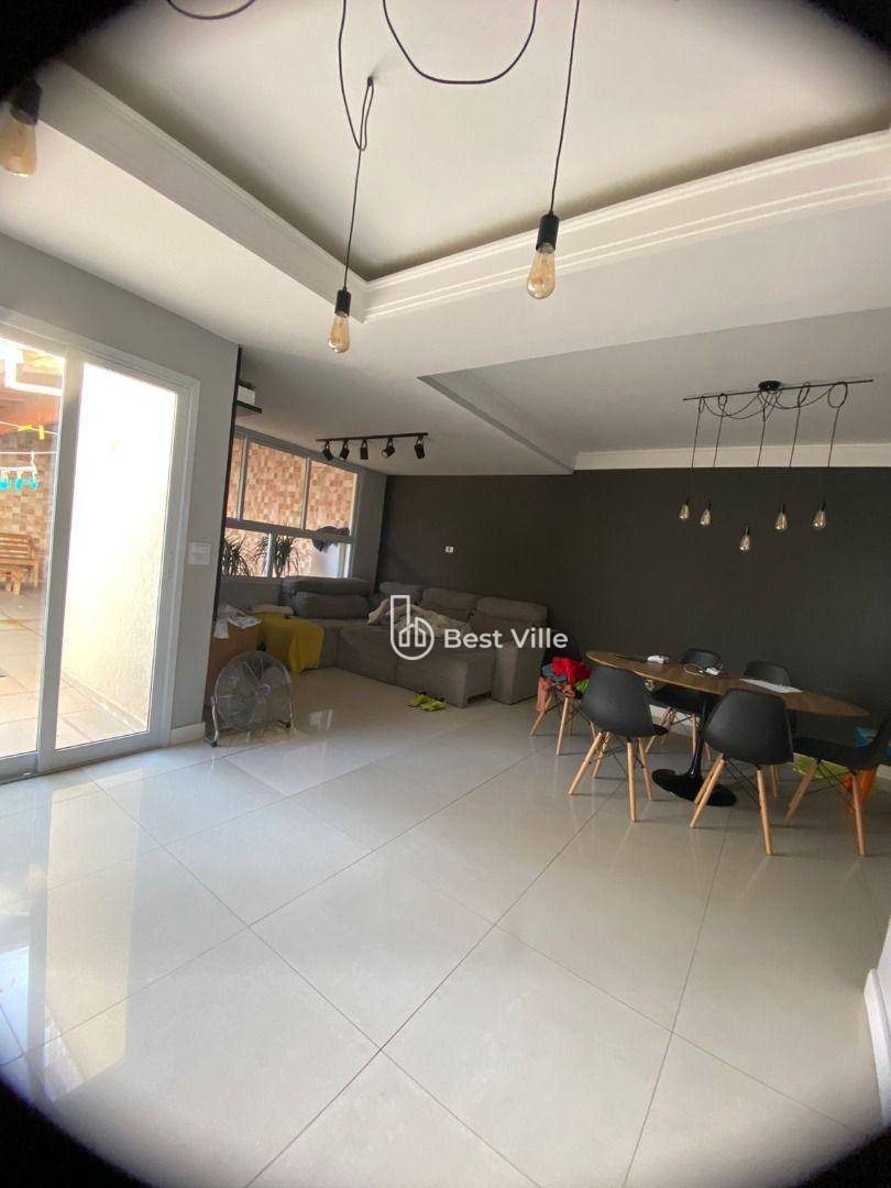 Casa de Condomínio à venda com 4 quartos, 167m² - Foto 5