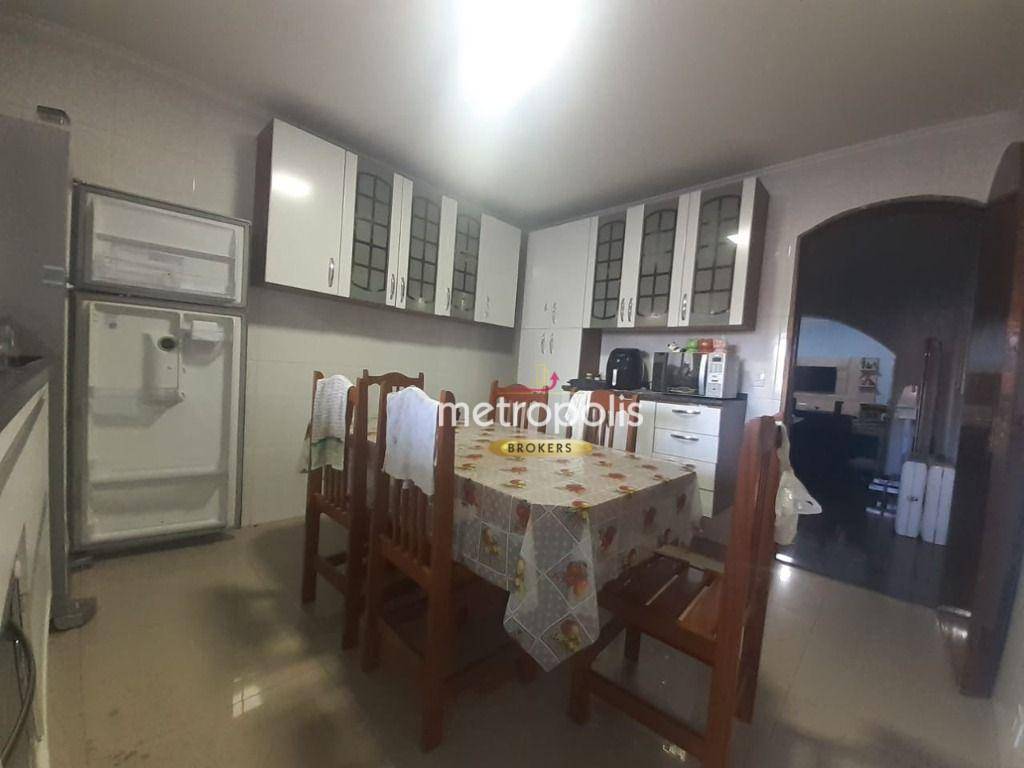 Sobrado à venda com 3 quartos, 211m² - Foto 8