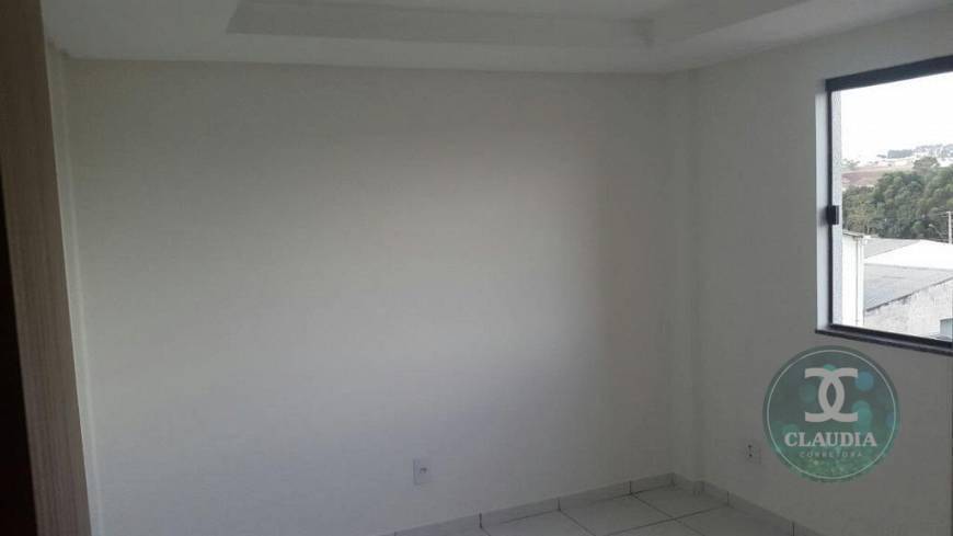 Apartamento à venda com 2 quartos, 72m² - Foto 10