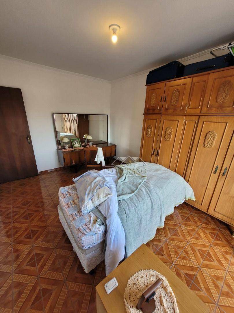 Sobrado à venda com 5 quartos, 330m² - Foto 51