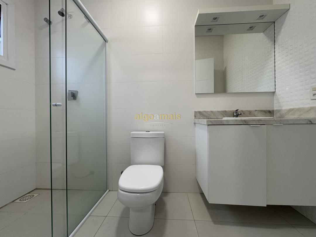 Casa de Condomínio à venda com 4 quartos, 196m² - Foto 33
