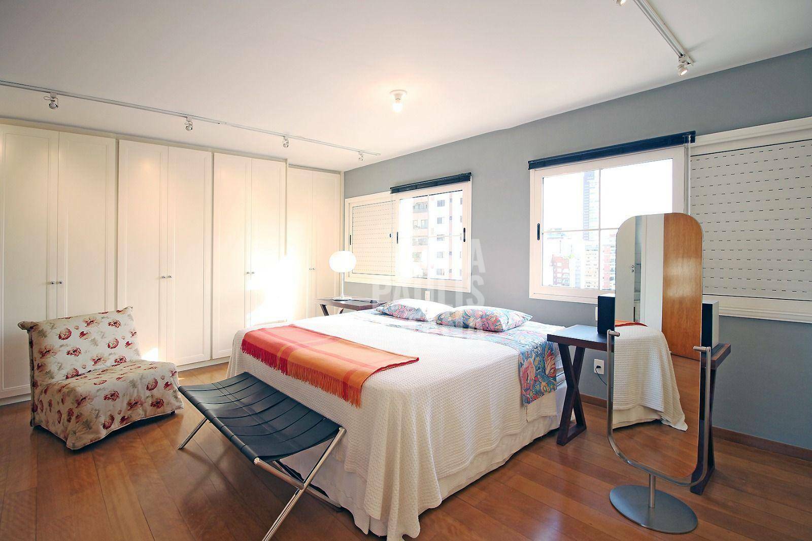 Apartamento à venda com 3 quartos, 168m² - Foto 6