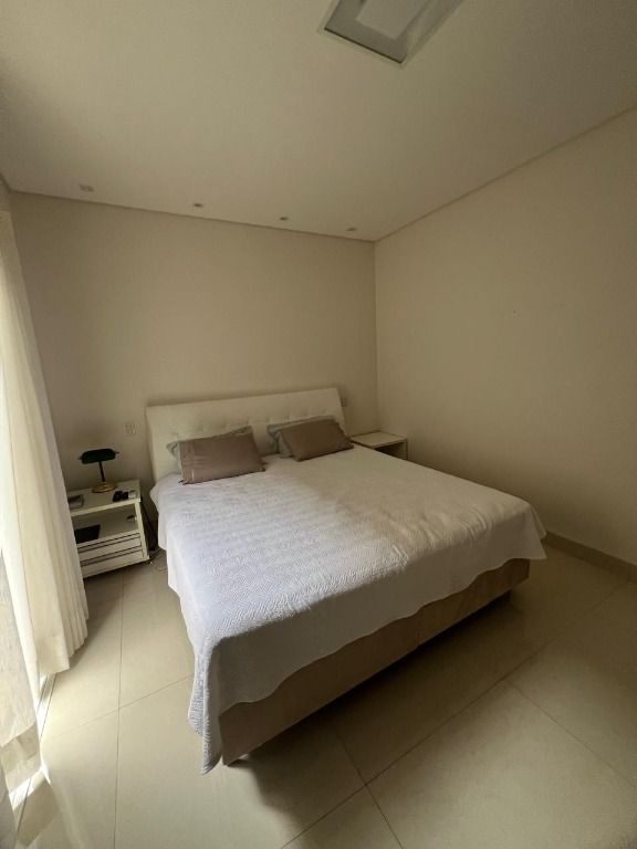 Casa de Condomínio à venda com 3 quartos, 212m² - Foto 9