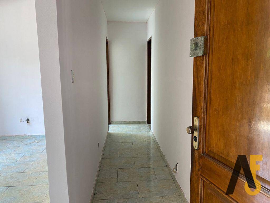 Apartamento à venda com 2 quartos, 72m² - Foto 12