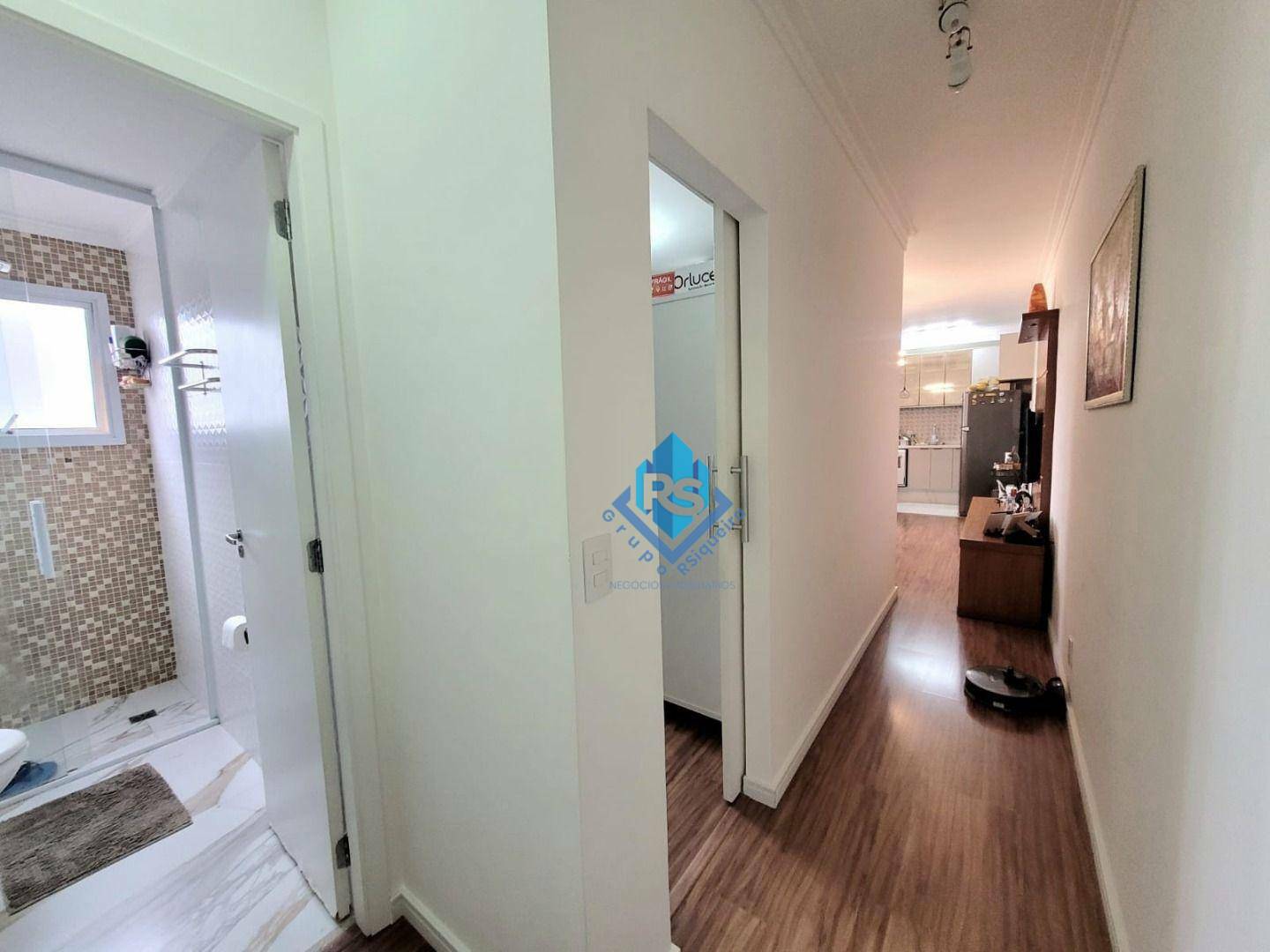 Apartamento à venda com 2 quartos, 60m² - Foto 18