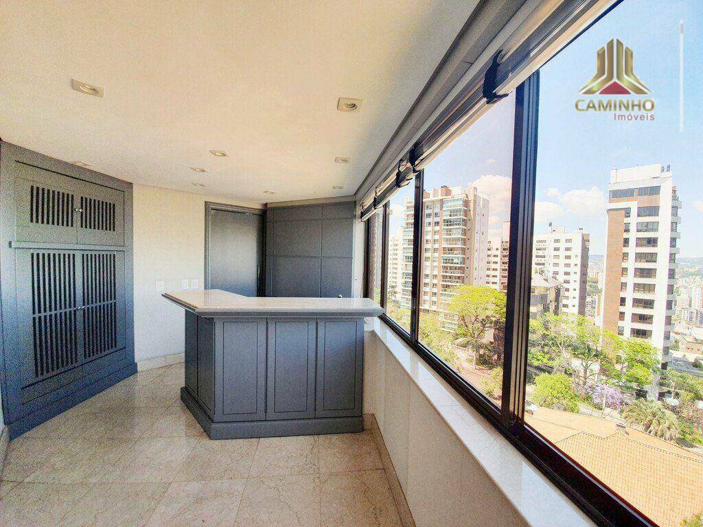 Apartamento à venda com 3 quartos, 258m² - Foto 6