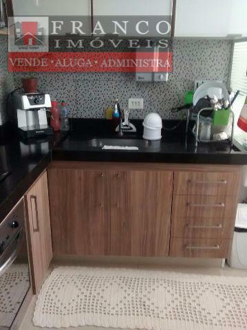 Apartamento à venda com 3 quartos, 85m² - Foto 4