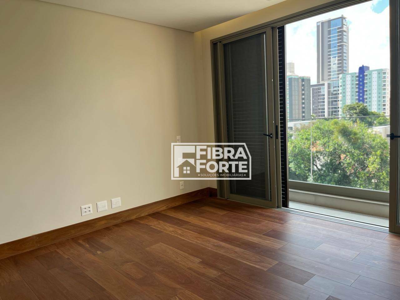 Apartamento à venda com 3 quartos, 257m² - Foto 26