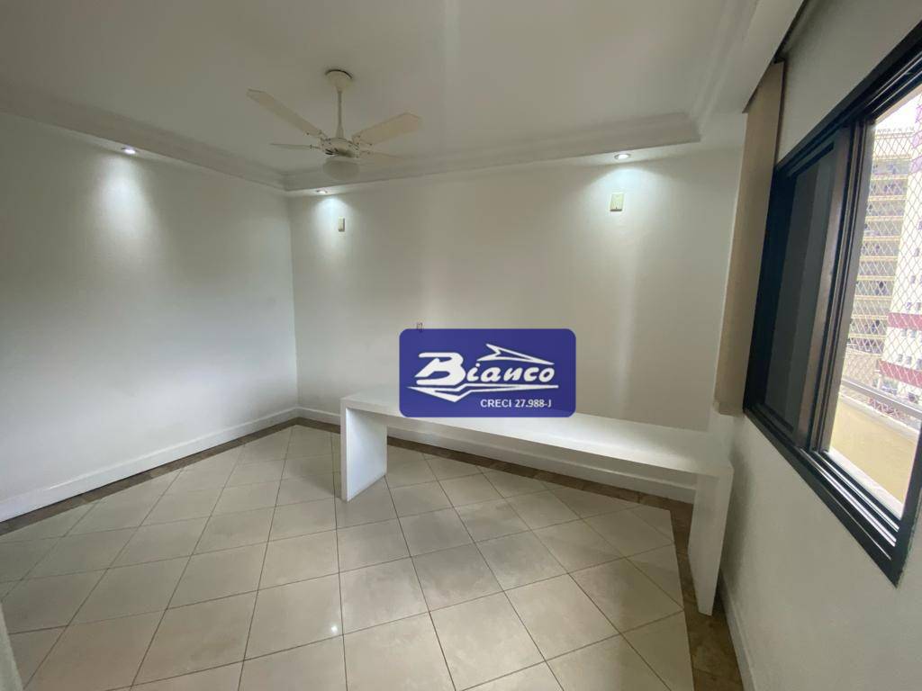 Apartamento à venda com 4 quartos, 168m² - Foto 11